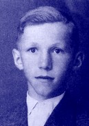 Ladislav Tomko pred odchodom do Svitu v r. 1943. Archv L.T. 
