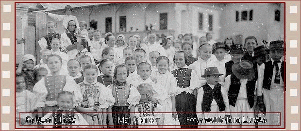 V Rejdovej Na pľacu - 1922. Foto: archív Mgr.Jána Liptáka